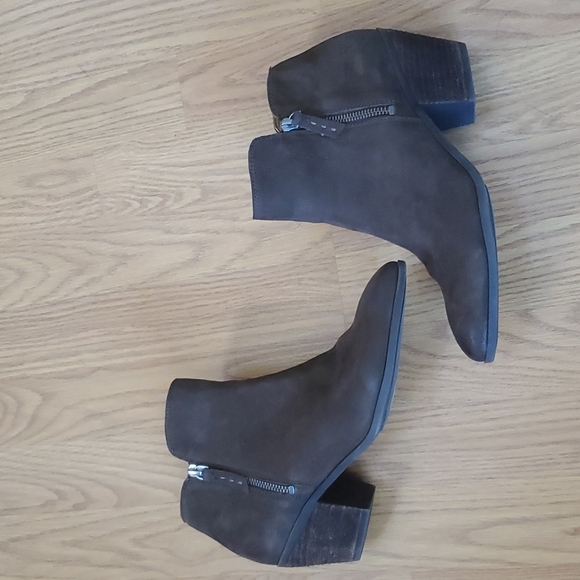 Frye Judith Zip Bootie Size 8.5 NEW WITHOUT BOX - Picture 8 of 8